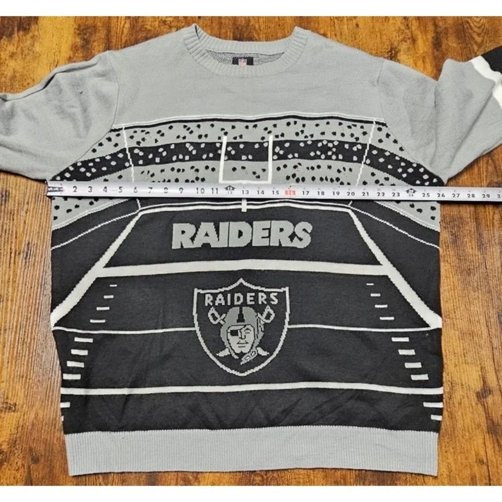 NFL Ugly Sweater Christmas Knit Pullover Las Vegas Raiders XL Working Lights